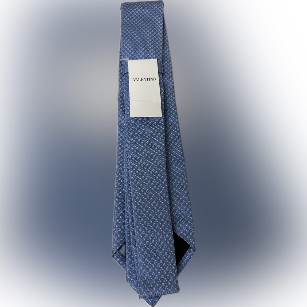 New With Tags Men's Valentino Tie/ High End Designer Brand